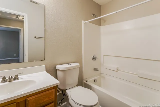 $1,595 | 8427 Miners, San Antonio, TX 78252