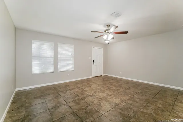 $1,595 | 8427 Miners, San Antonio, TX 78252