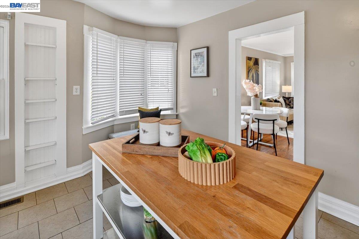 1175 Camelia Street Berkeley, CA 94702 - Photo 25 of 58