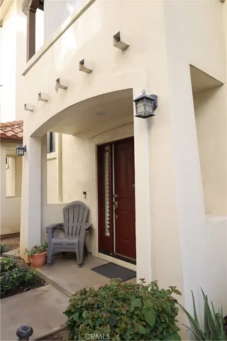 $525,000 | 1075 North Maclay Avenue, Unit 14, San Fernando, CA 91340