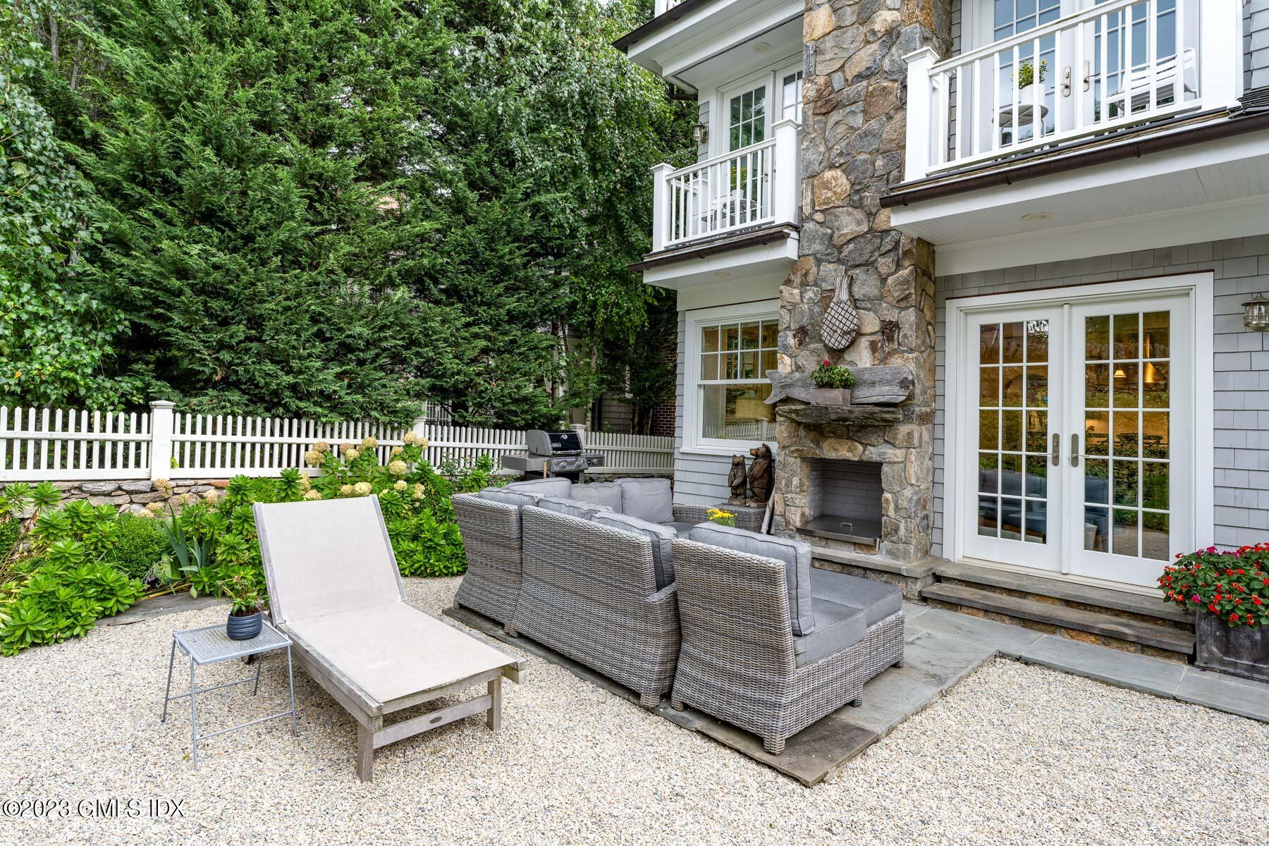 20 Ridge Street Greenwich, CT 06830 - Photo 29 of 36 20 Ridge St, Greenwich CT