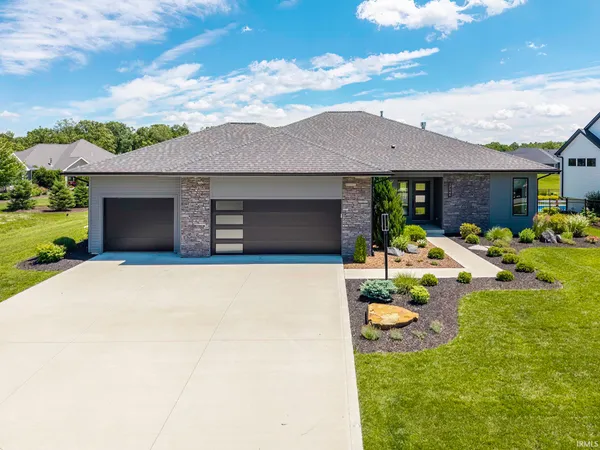 $629,900 | 17946 Letterbrick Run, Leo, IN 46765