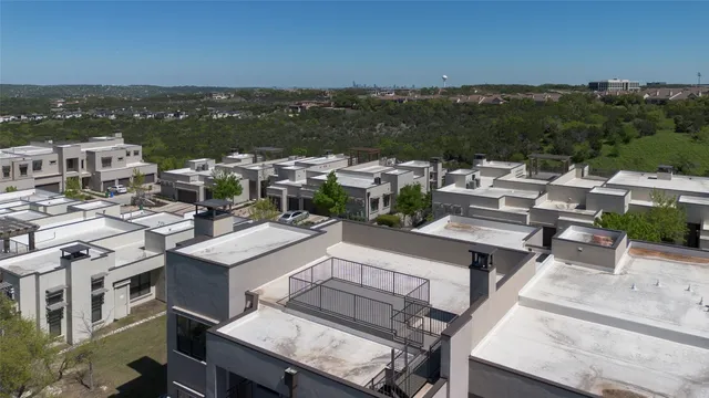 $865,000 | 8200 Southwest Parkway, Unit 321, Austin, TX 78735