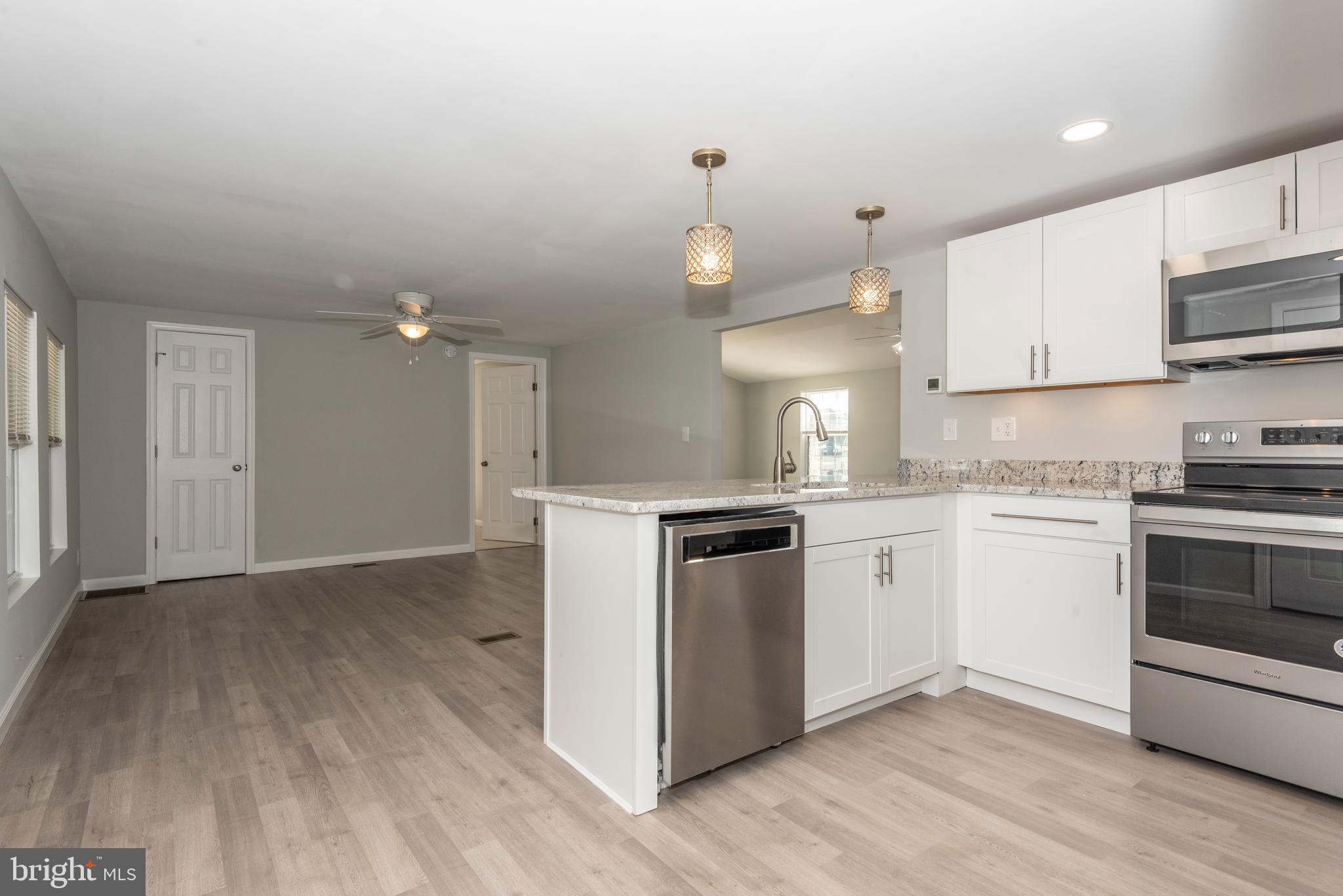 36373 Rabbit Run, Unit 17886 Millsboro, DE 19966 - Photo 17 of 48 Gorgeous New Kitchen w/Open Floor Plan