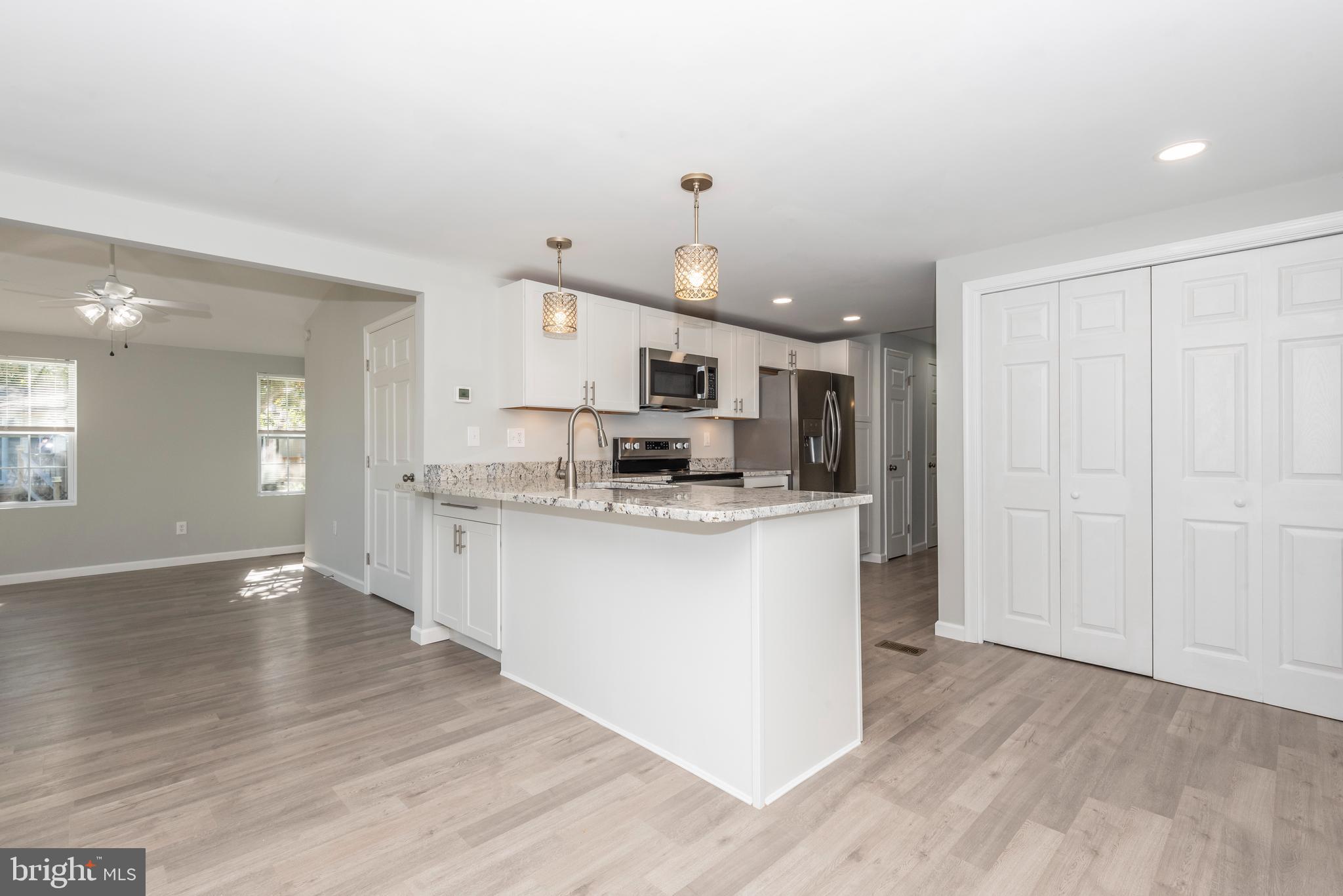 36373 Rabbit Run, Unit 17886 Millsboro, DE 19966 - Photo 18 of 48 Gorgeous New Kitchen w/Open Floor Plan