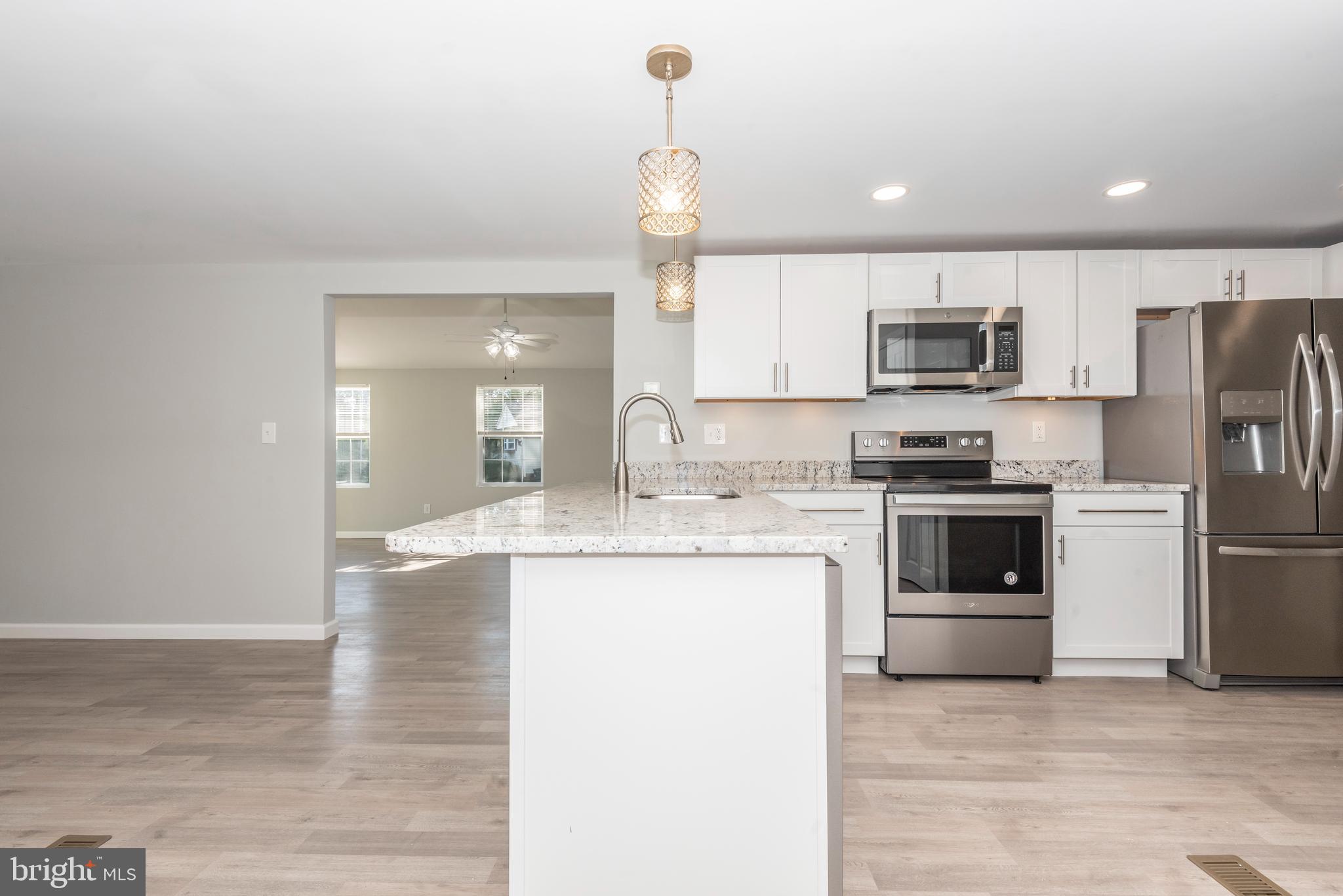 36373 Rabbit Run, Unit 17886 Millsboro, DE 19966 - Photo 19 of 48 Gorgeous New Kitchen w/Open Floor Plan