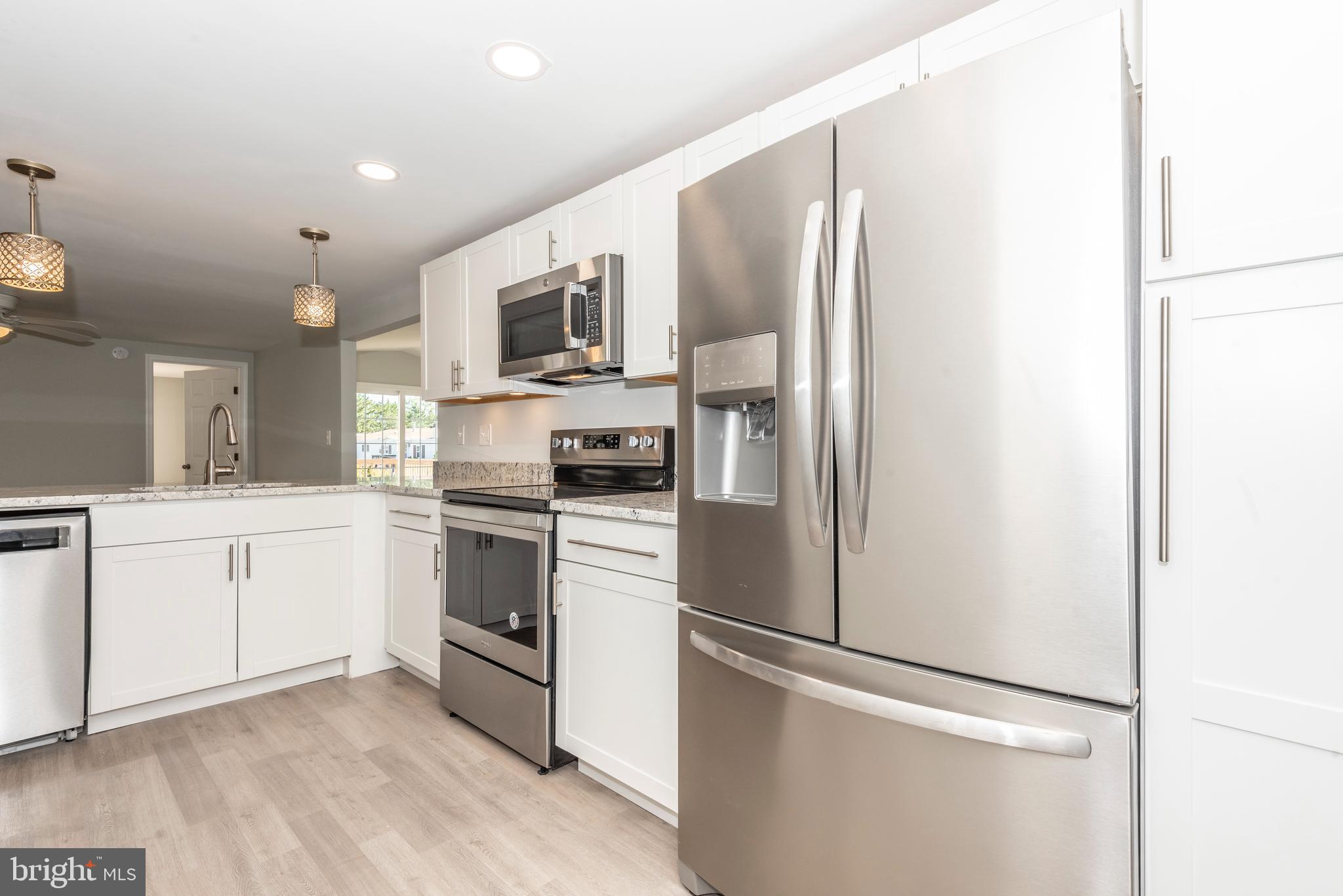36373 Rabbit Run, Unit 17886 Millsboro, DE 19966 - Photo 22 of 48 New Stainless Appliances
