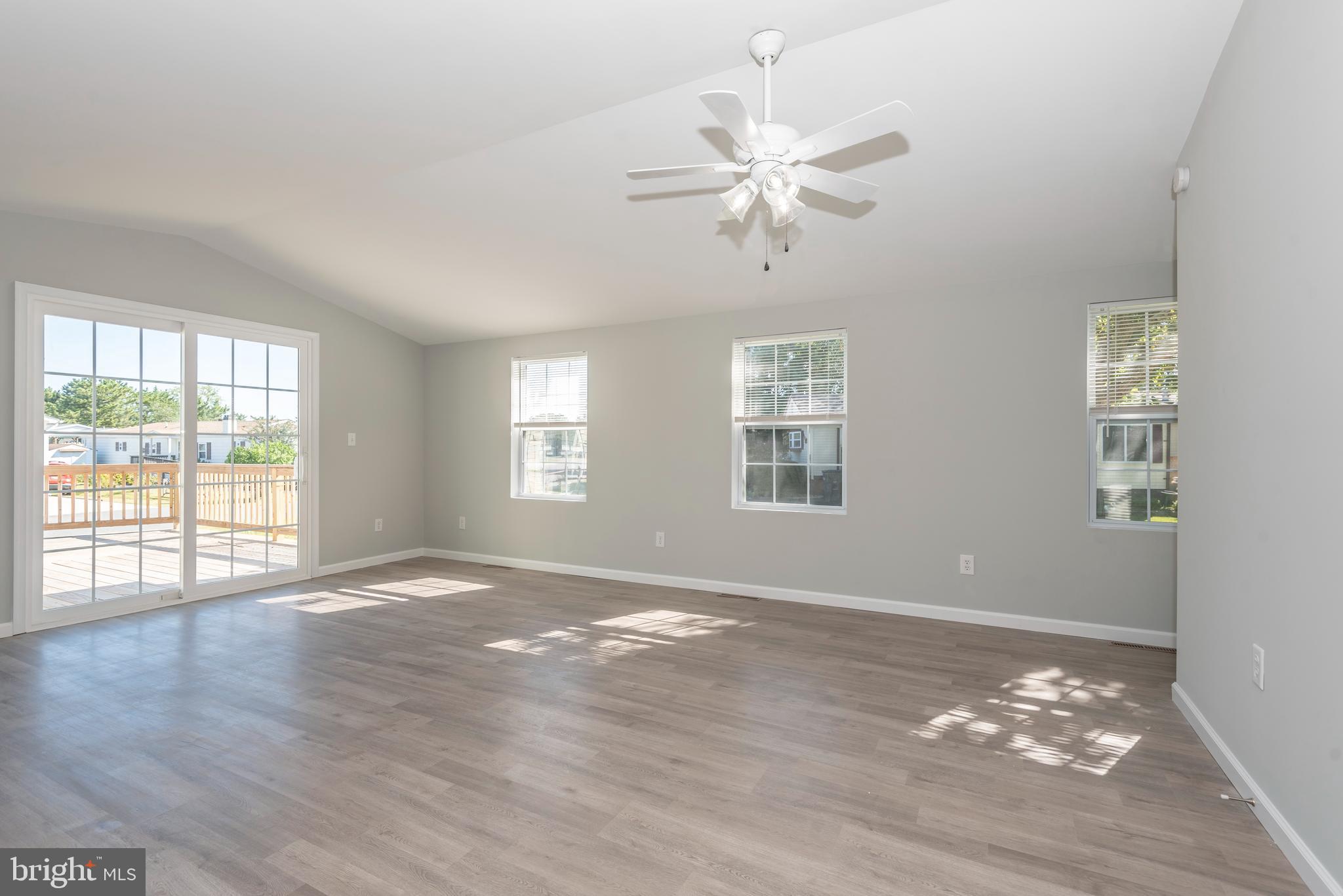 36373 Rabbit Run, Unit 17886 Millsboro, DE 19966 - Photo 29 of 48 Large Family Room