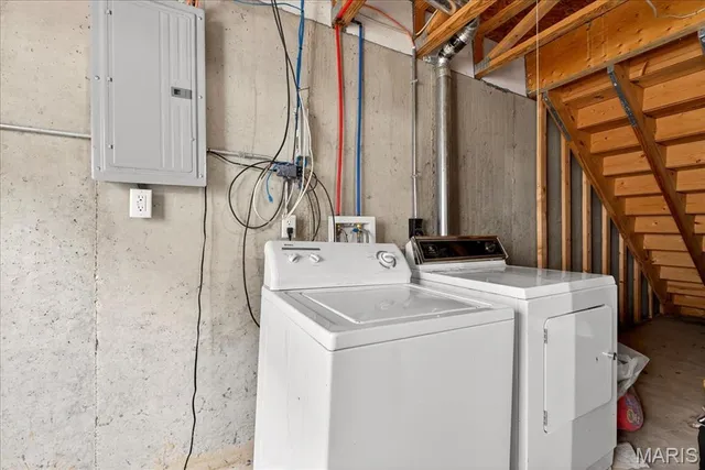 $245,000 | 208 Candice Way, St. Peters, MO 63376