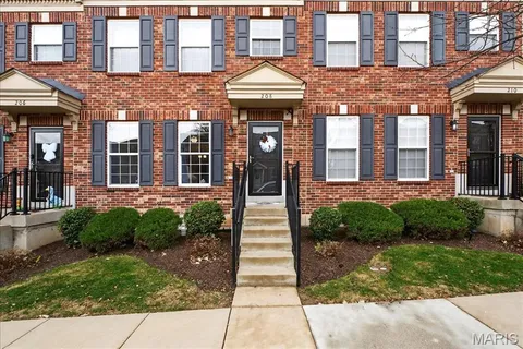 $245,000 | 208 Candice Way, St. Peters, MO 63376