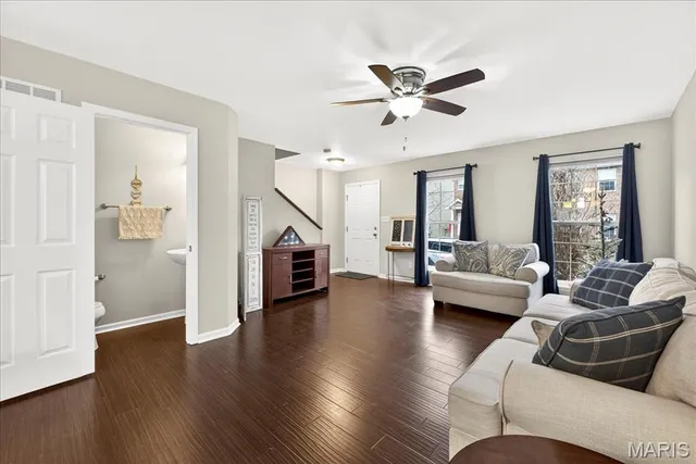 $245,000 | 208 Candice Way, St. Peters, MO 63376