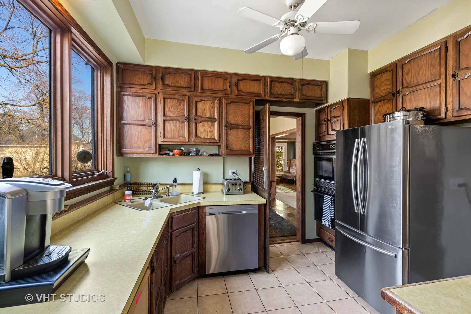 354 North Delaplaine Road Riverside, IL 60546 - Photo 12 of 31