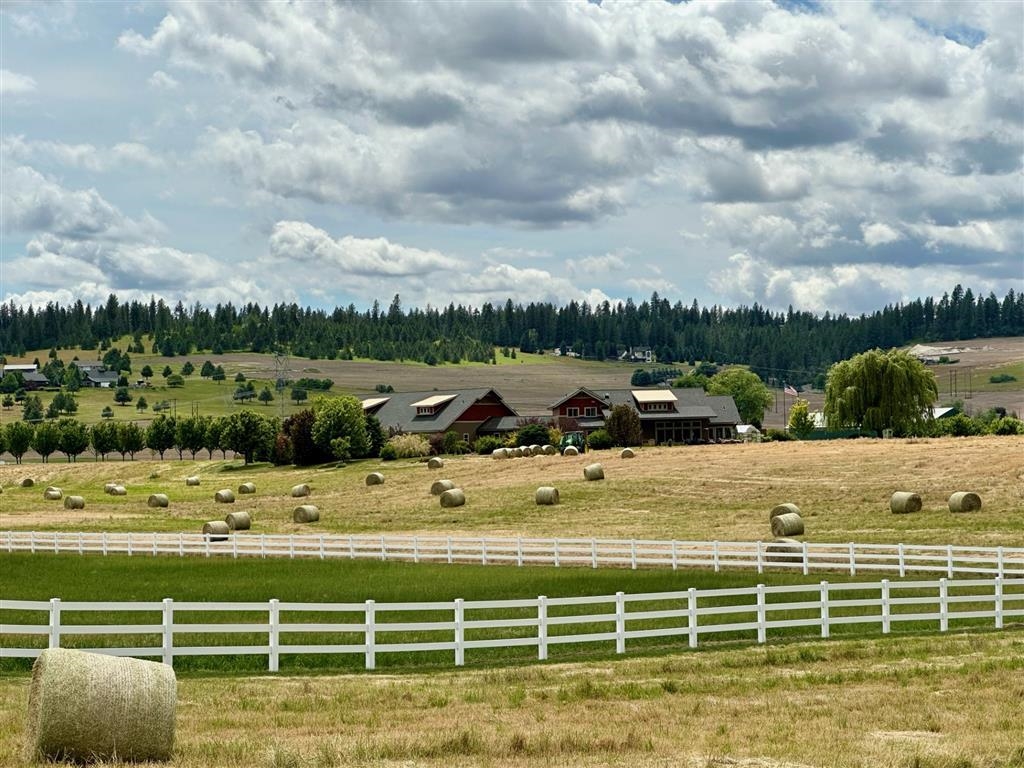 11300 North Bruce Road Spokane, WA 99217 - Photo 18 of 31