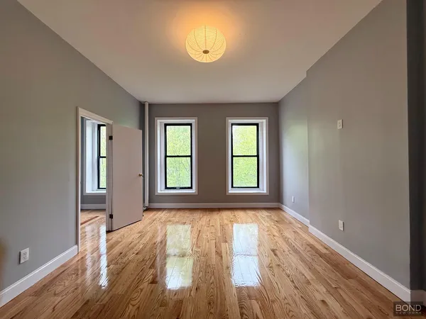 $2,900 | 588 Greene Avenue, Unit 3 | Bedford-Stuyvesant