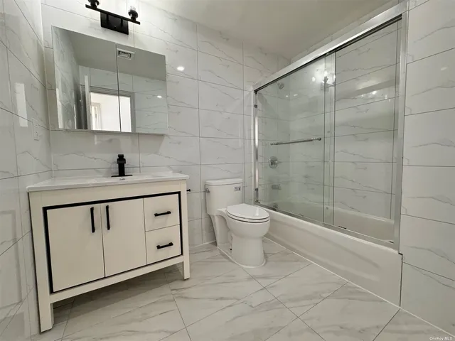 $4,450,000 | 18-21 Grove Street | Ridgewood