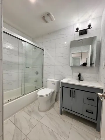 $4,450,000 | 18-21 Grove Street | Ridgewood