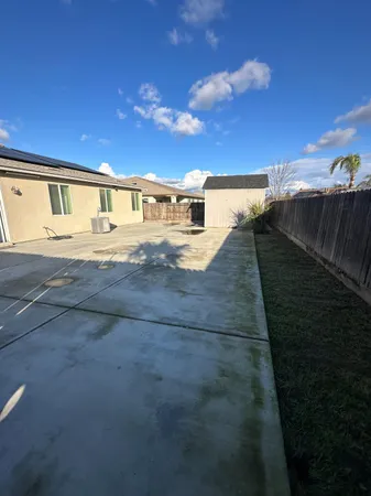 $2,500 | 5448 East Laurite Avenue, Fresno, CA 93727