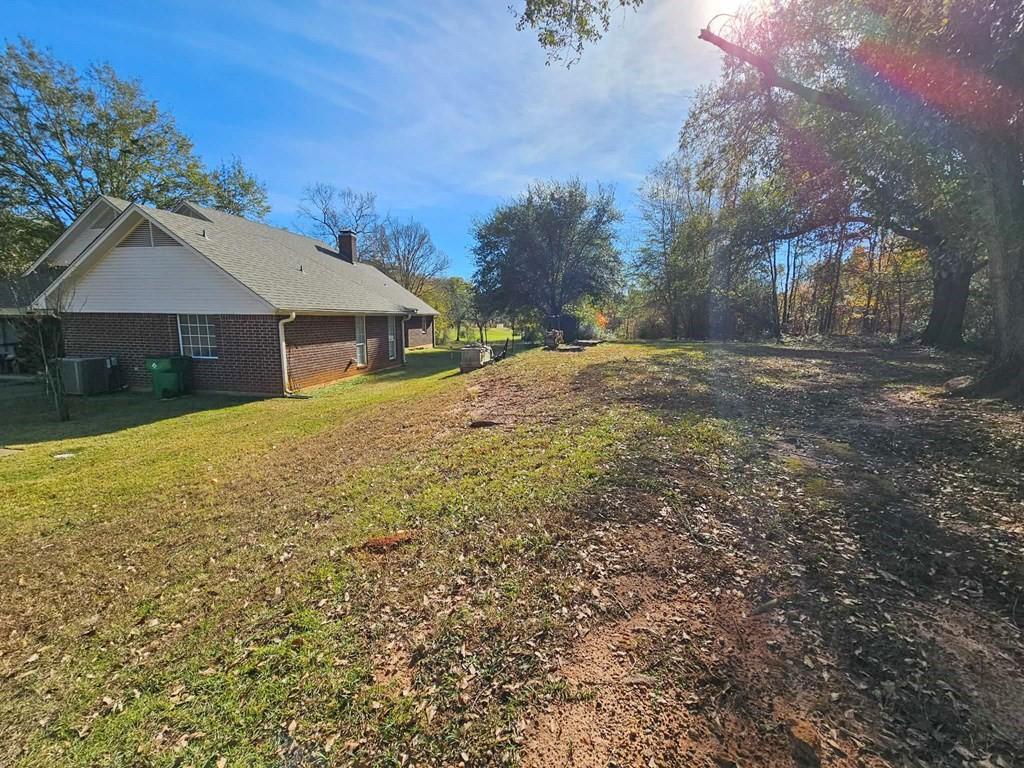 2001 Ventureview Street Palestine, TX 75803 - Photo 22 of 24