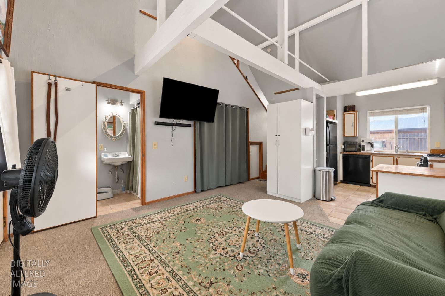 2160 Gunn Road Carmichael, CA 95608 - Photo 21 of 42 Unit B