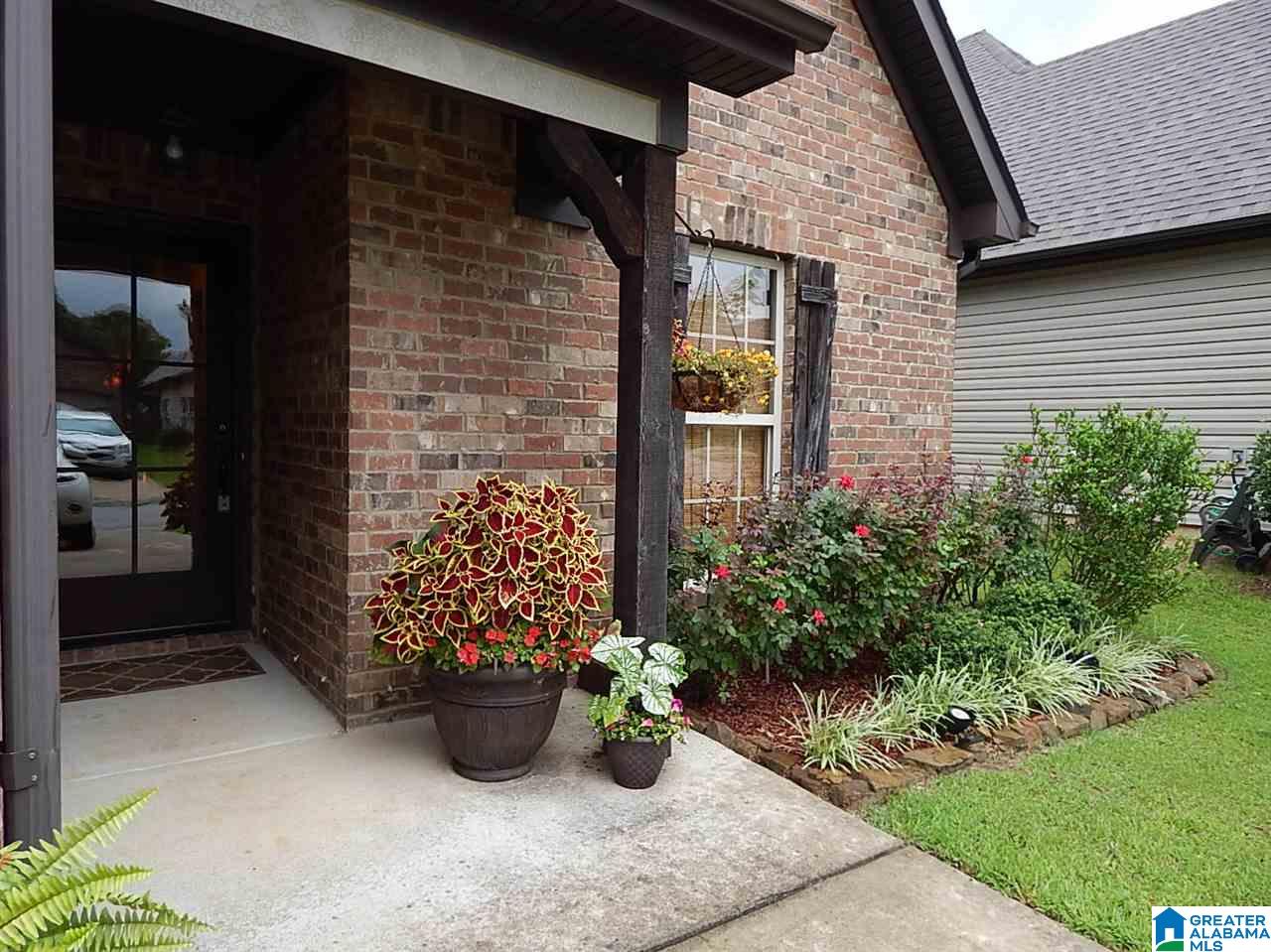 132 Sharpe Street Sterrett, AL 35147 - Photo 2 of 50