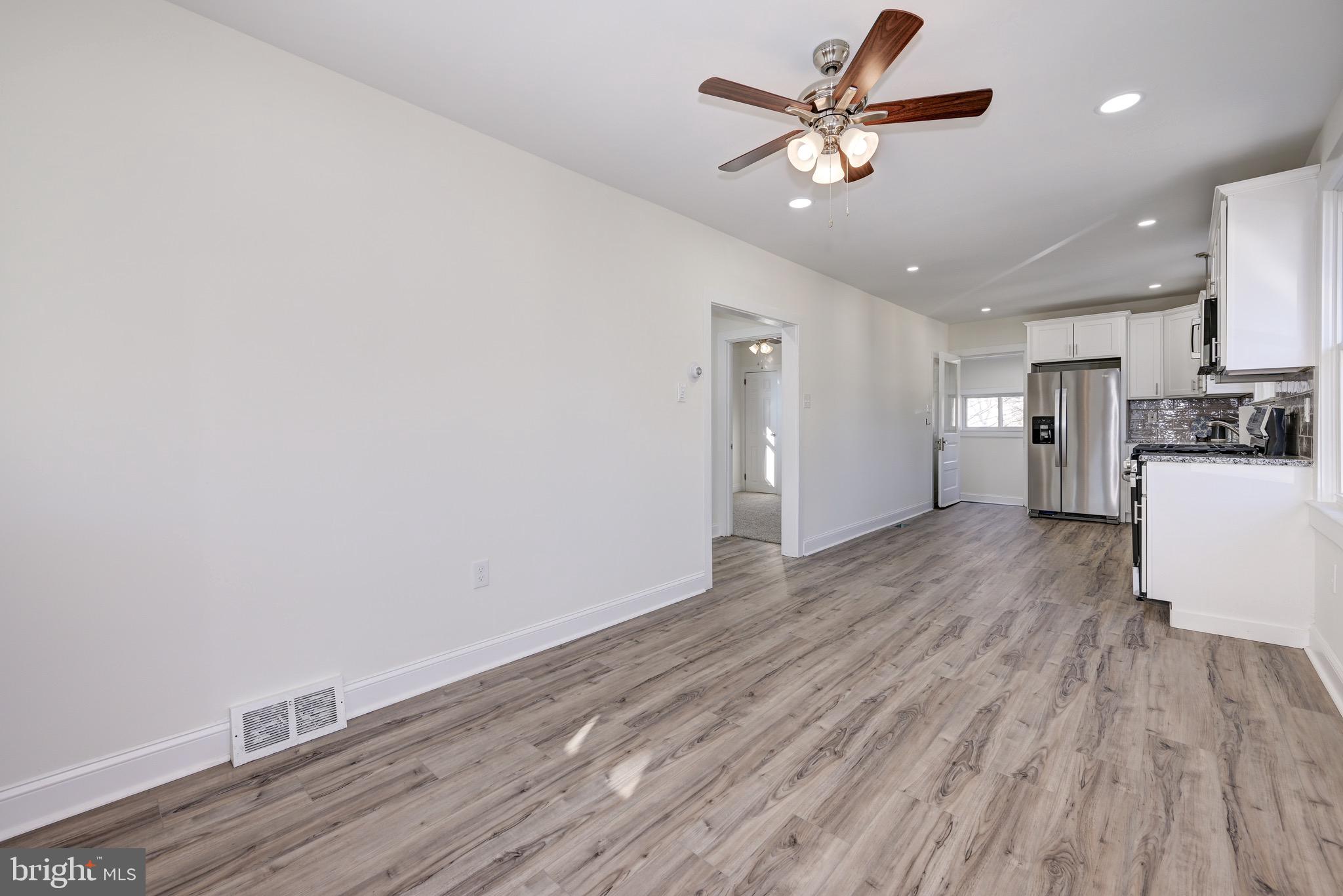 8307 Stow Road Pennsauken, NJ 08110 - Photo 8 of 30 Gallery Image 8