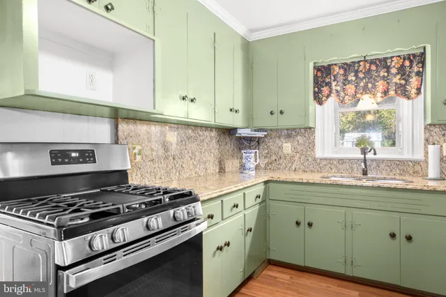 $400,000 | 148 Sanford Drive, Fredericksburg, VA 22406