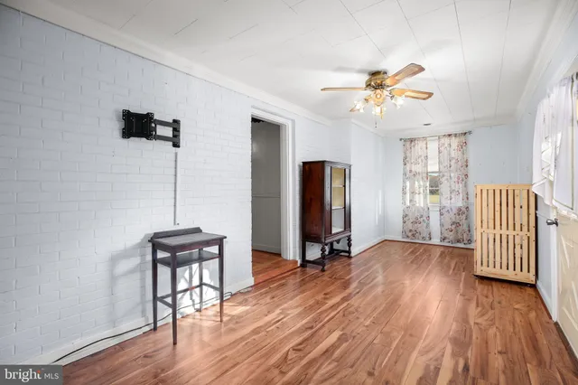 $400,000 | 148 Sanford Drive, Fredericksburg, VA 22406