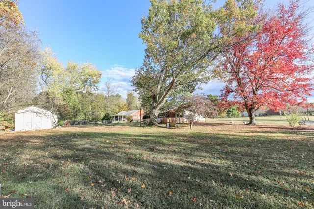 $400,000 | 148 Sanford Drive, Fredericksburg, VA 22406