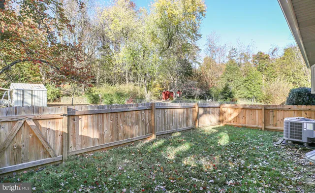 $400,000 | 148 Sanford Drive, Fredericksburg, VA 22406