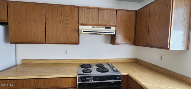 $725 | 530 El Recreo Court, Wickenburg, AZ 85390