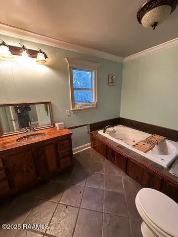 $245,000 | 2603 Railroad Road, New Iberia, LA 70560