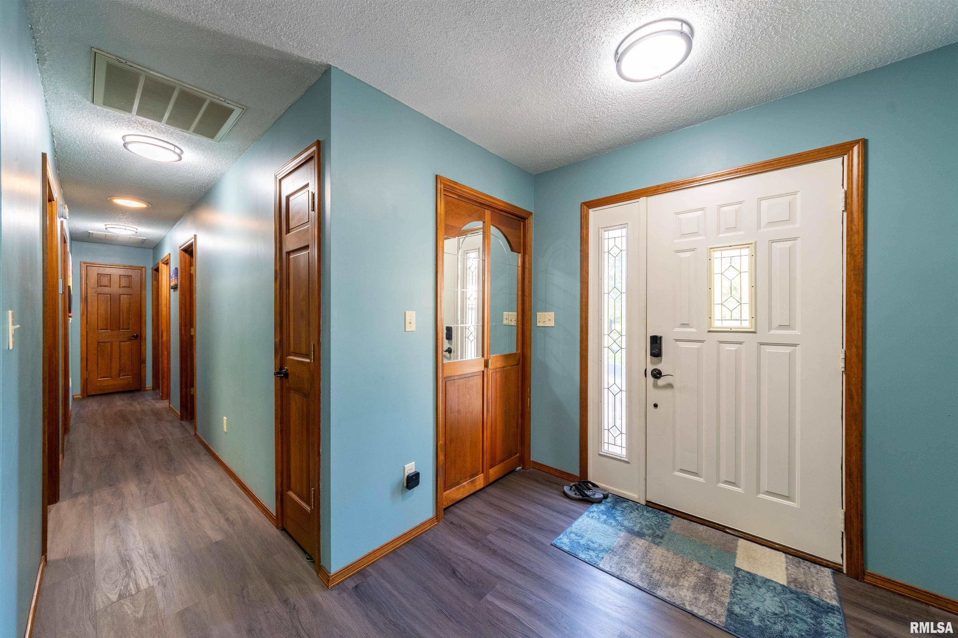 1803 Spring Garden Road Marion, IL 62959 - Photo 7 of 40