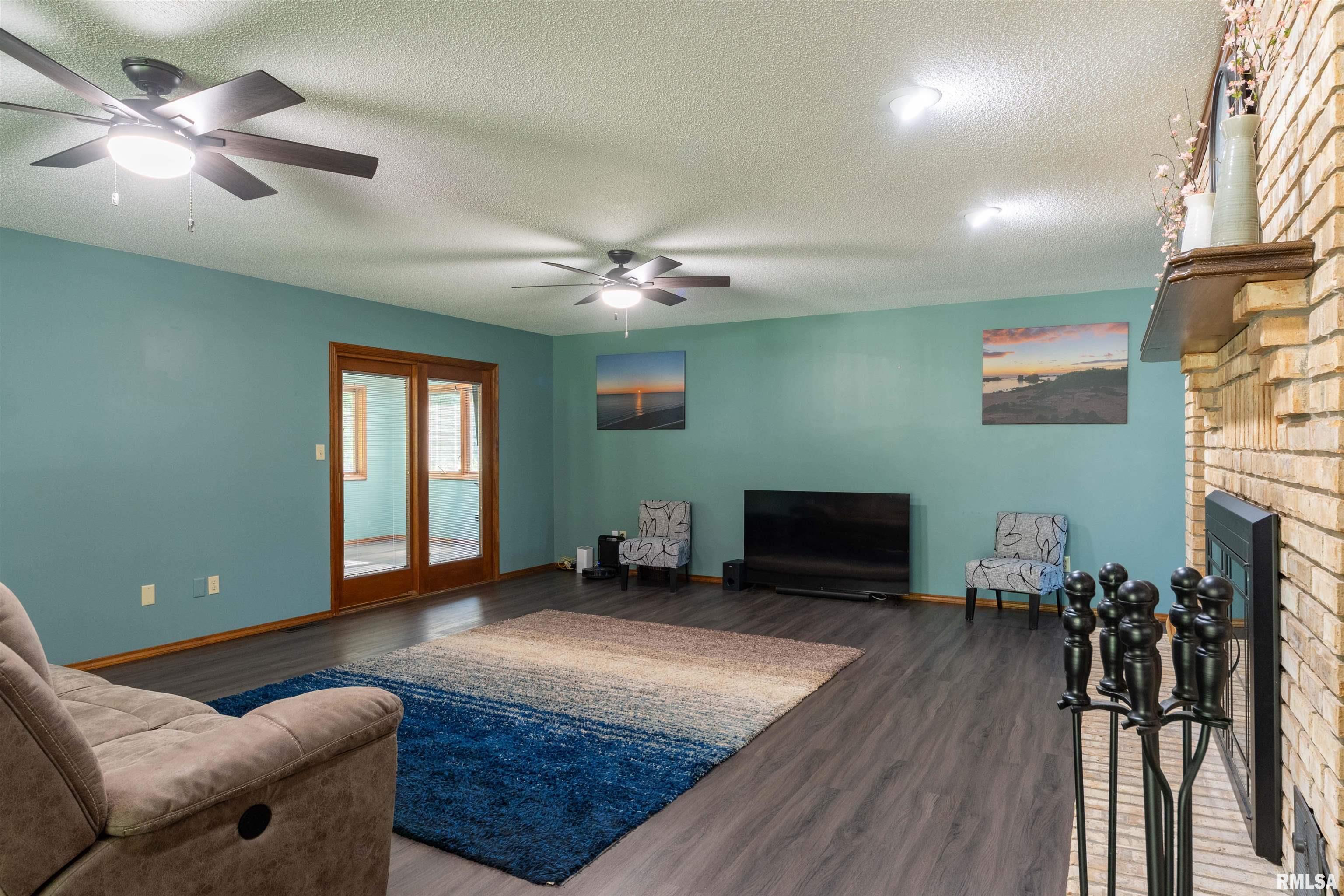 1803 Spring Garden Road Marion, IL 62959 - Photo 8 of 40