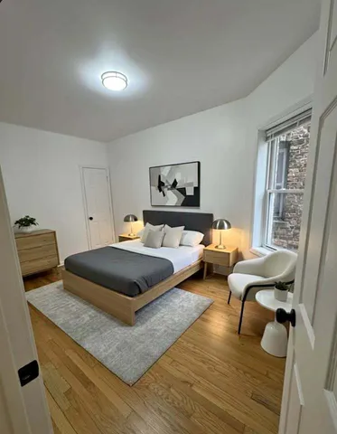 $1,490 | 6838 South King Drive, Unit 1, Chicago, IL 60637