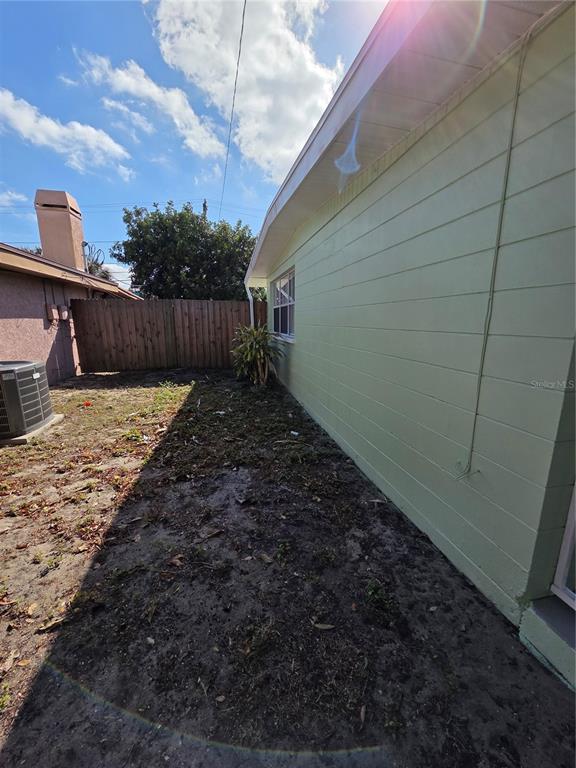 298 11th Avenue Southwest Largo, FL 33770 - Photo 32 of 34 a backyard of a house