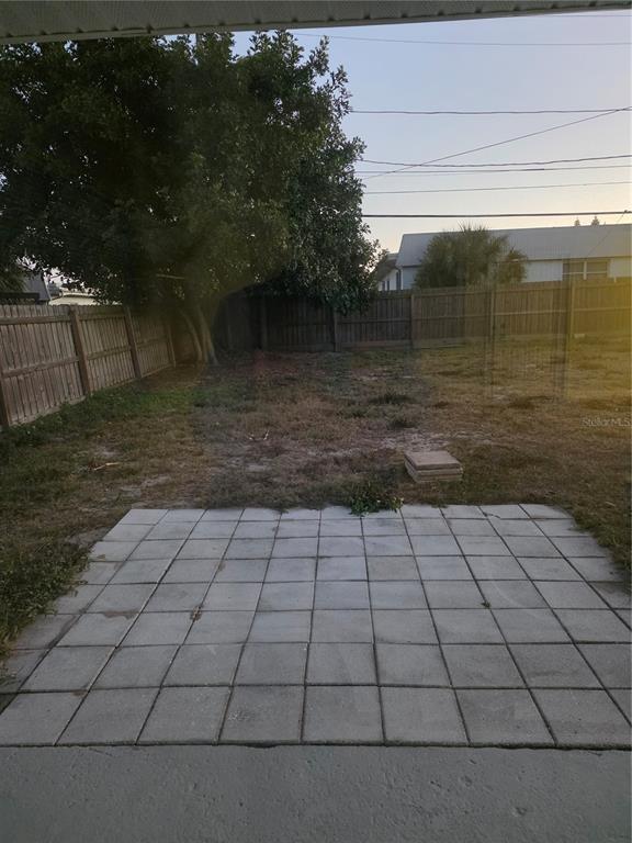 298 11th Avenue Southwest Largo, FL 33770 - Photo 33 of 34 a view of a terrace area