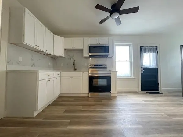 $2,400 | 460 Lincoln Street, Manchester, NH 03103