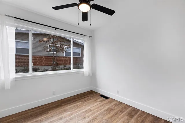 $260,000 | 2780 Narraganset Drive, Florissant, MO 63033