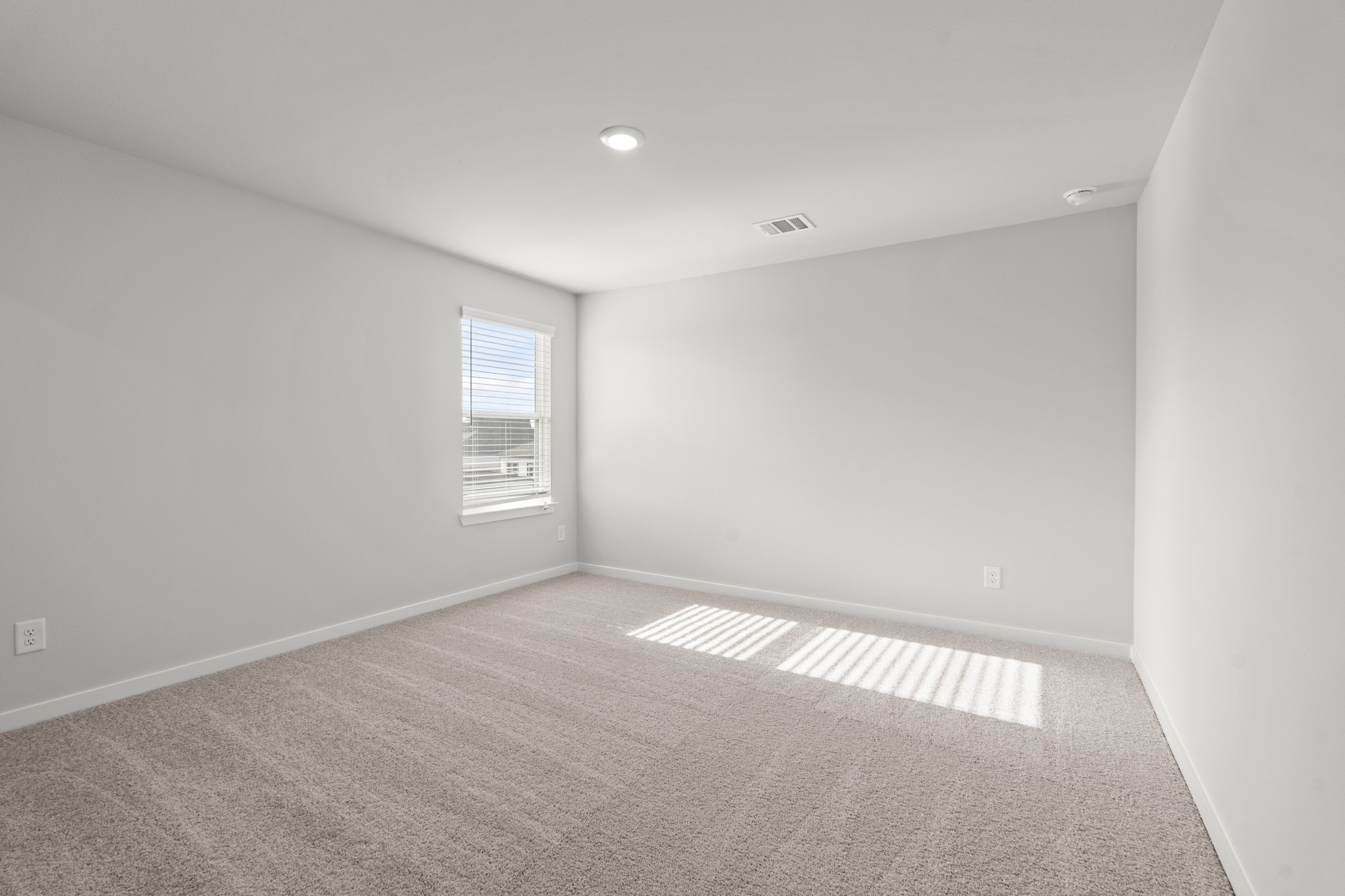 117 Bayou Bend Angleton, TX 77515 - Photo 17 of 28 a view of an empty room with a window