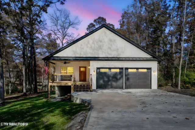 $549,000 | 565 Grassland Road, Crossville, TN 38572