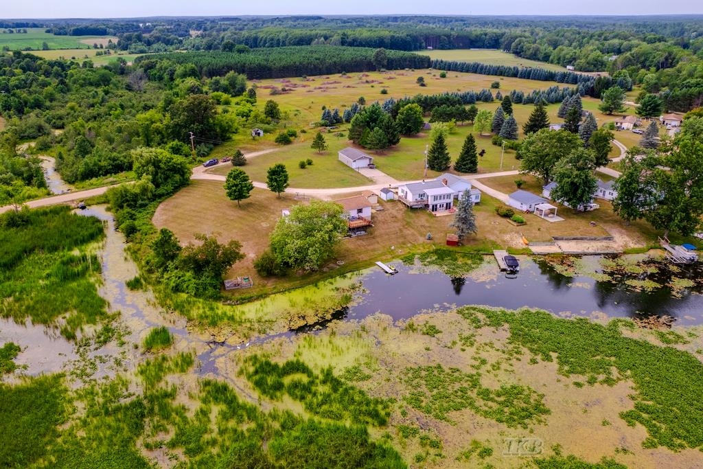 510 Mix Road Gladwin, MI 48624 - Photo 46 of 56