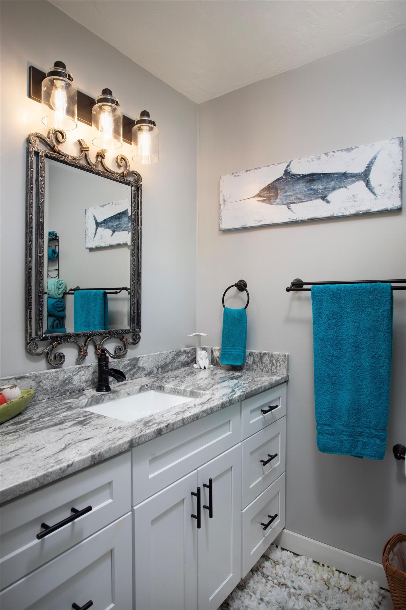 663 Indies Road Summerland Key, FL 33042 - Photo 16 of 32 18-0017 Master bathroom