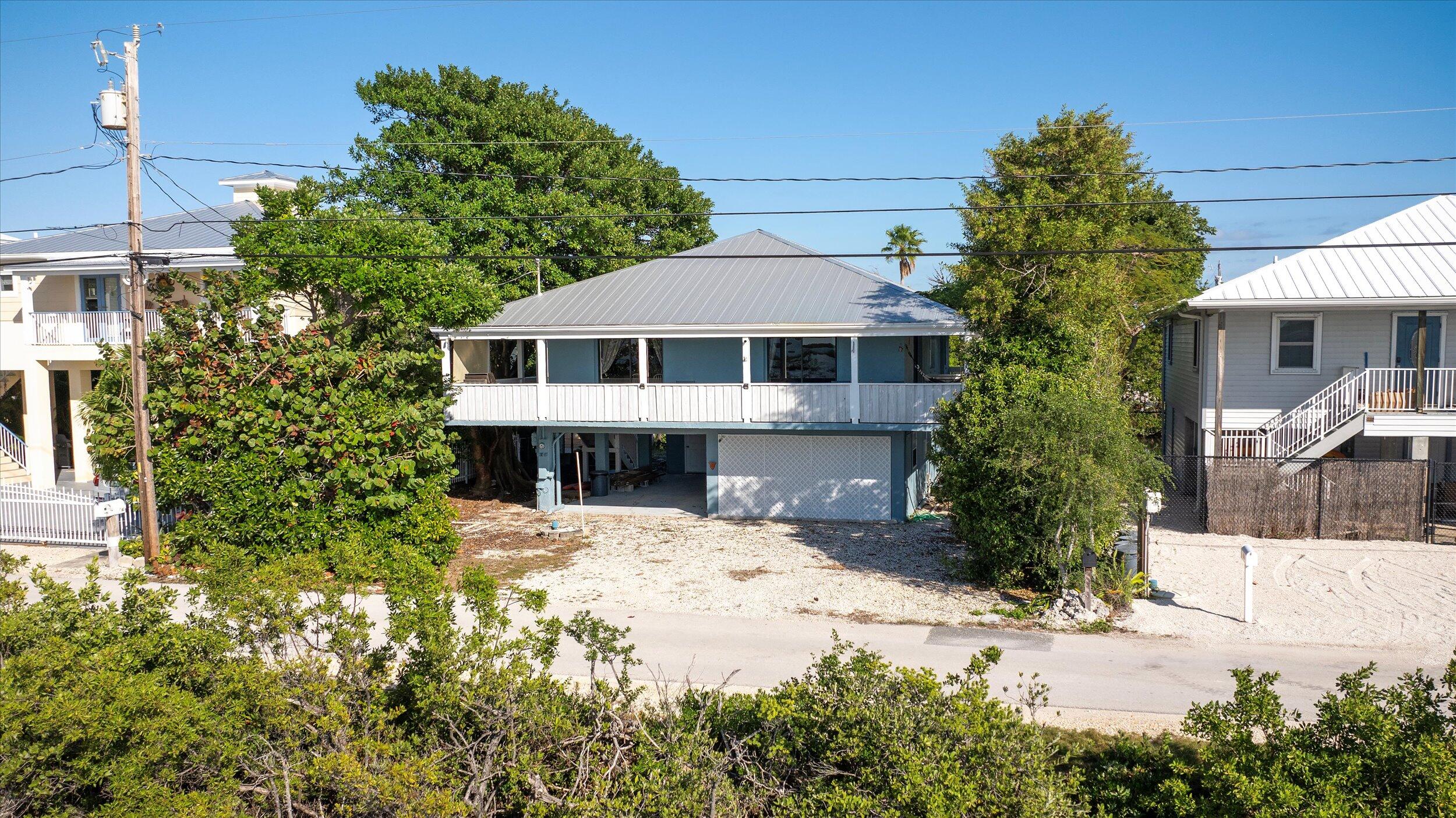 04-0004 Front