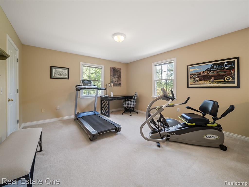 11622 Ridge Road South Lyon, MI 48178 - Photo 25 of 36