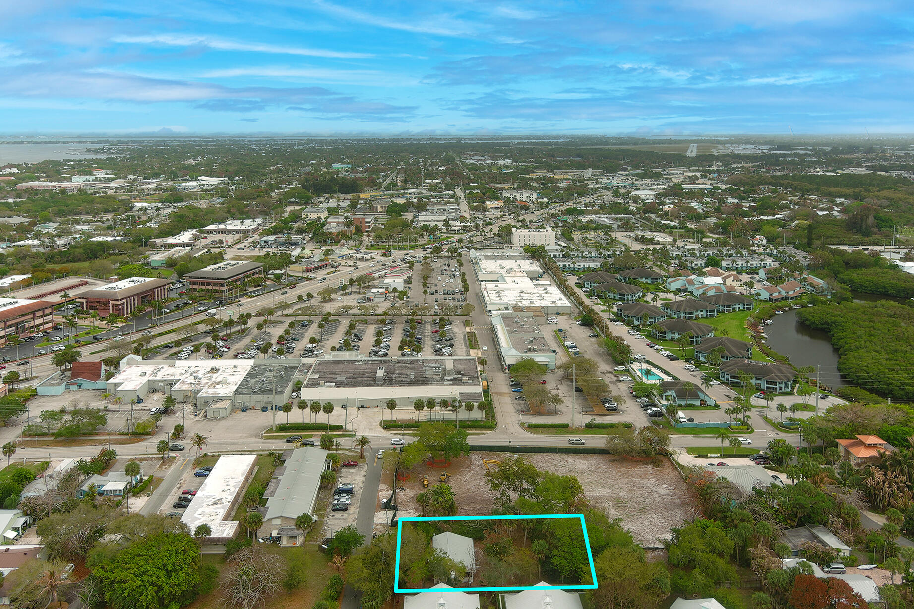 521 Southwest Halpatiokee Street Stuart, FL 34994 - Photo 22 of 25 Aerial View