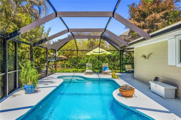 $1,599,000 | 727 Shore Drive, Vero Beach, FL 32963
