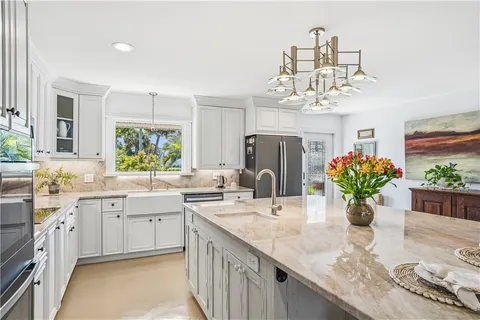 $1,599,000 | 727 Shore Drive, Vero Beach, FL 32963