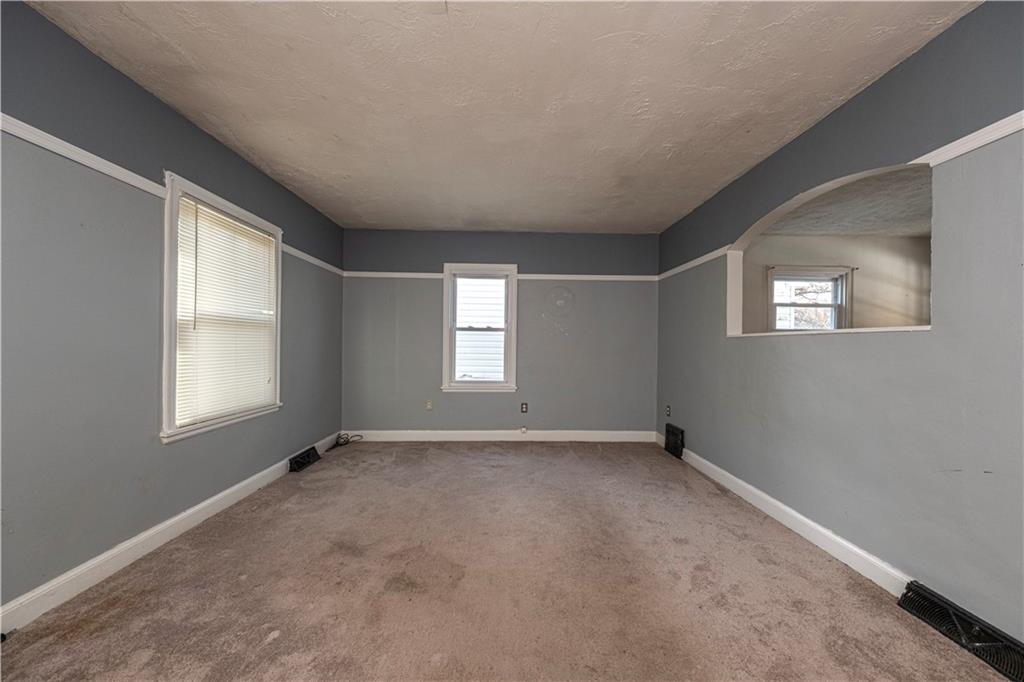 2402 West Main Street Aliquippa, PA 15001 - Photo 2 of 25