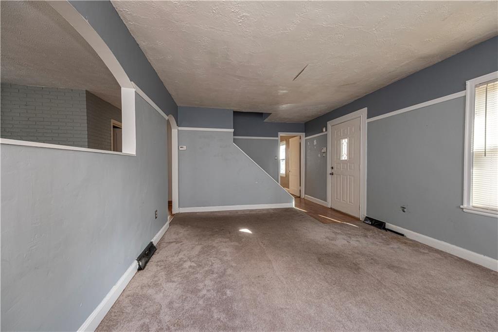 2402 West Main Street Aliquippa, PA 15001 - Photo 3 of 25