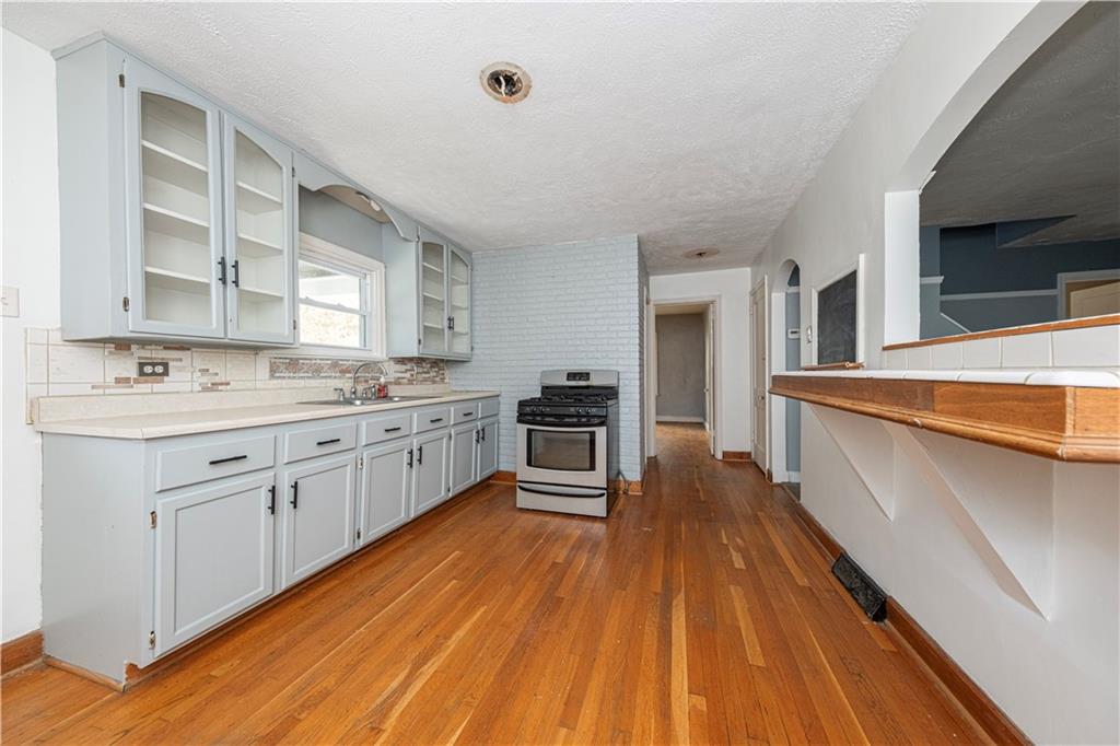 2402 West Main Street Aliquippa, PA 15001 - Photo 7 of 25